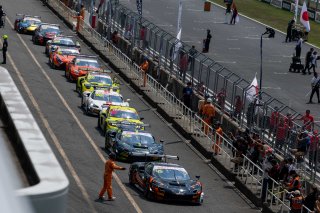 Okayama Race 2 Pit Lane | SRO Motorsport Group