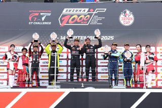 Suzuka Race 2 Podium GT4 | SRO Motorsport Group