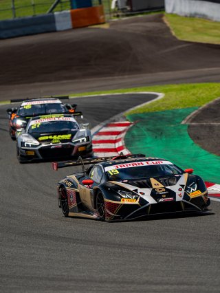 19	 The Spirit of FFF Racing	Hiroshi Hamaguchi	Mineki Okura	Lamborghini Huracan GT3 EVO2 | SRO Motorsport Group
