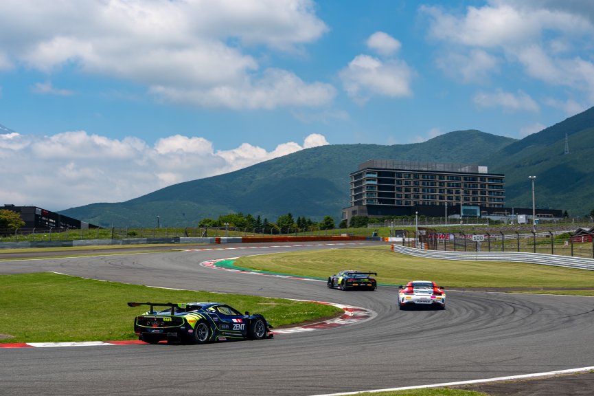 1	Hitotsuyama with CORNES RACING	Akihiro Tsuzuki	Shintaro Kawabata	Ferrari 296 GT3
