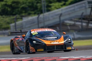 88	miracolo TOKYO	Tadao Uematsu	Kenta Yamashita	McLaren 720S GT3 | SRO Motorsport Group