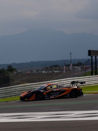 88	miracolo TOKYO	Tadao Uematsu	Kenta Yamashita	McLaren 720S GT3 | SRO Motorsport Group