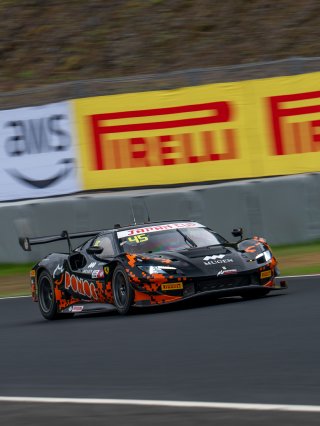 45	PONOS RACING	Yorikatsu Tsujiko	Yusuke Yamasaki	Ferrari 296 GT3 EVO | SRO Motorsport Group
