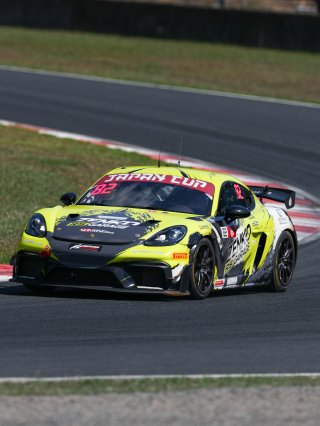 82	ZENKO RS GARAGE with SUNRISE BLVD.	Yoshitomo Makino	Takeshi Suehiro	Porsche 718 Cayman GT4 RS CS | SRO Motorsport Group