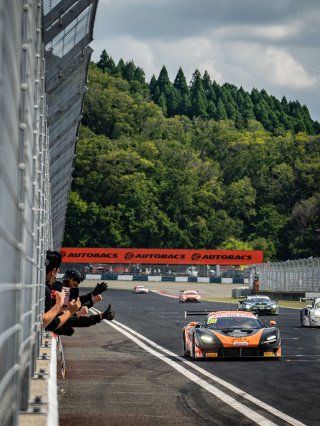 88	miracolo TOKYO	Tadao Uematsu	Kenta Yamashita	McLaren 720S GT3 | SRO Motorsport Group
