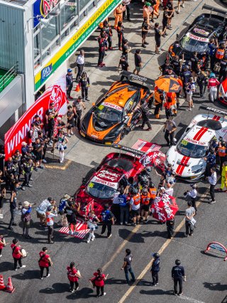 Okayama Race 2 Parc Ferme | SRO Motorsport Group