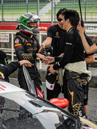 19	 The Spirit of FFF Racing	Mineki Okura	Hiroshi Hamaguchi	Lamborghini Huracan GT3 EVO2 | SRO Motorsport Group