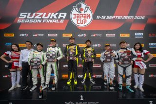 Suzuka Race 2 Podium GT4 | SRO Motorsport Group