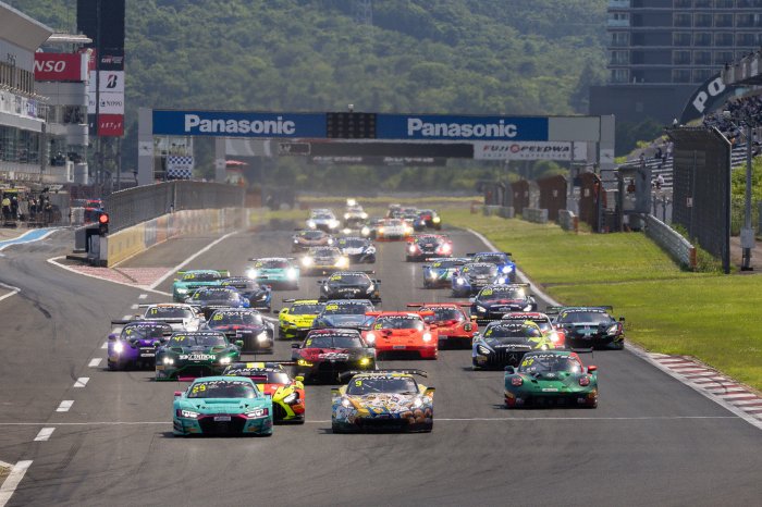 BINGO Racingが2024年Japan Cup参戦体制を発表！開幕戦では笹原右京を起用